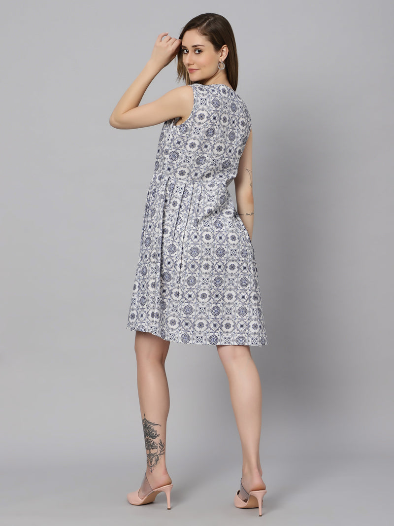 Sea & Mast - Regular Fit Geometric Print Cotton Flare Dress, V- Neck Knee Length, White, Plus Size